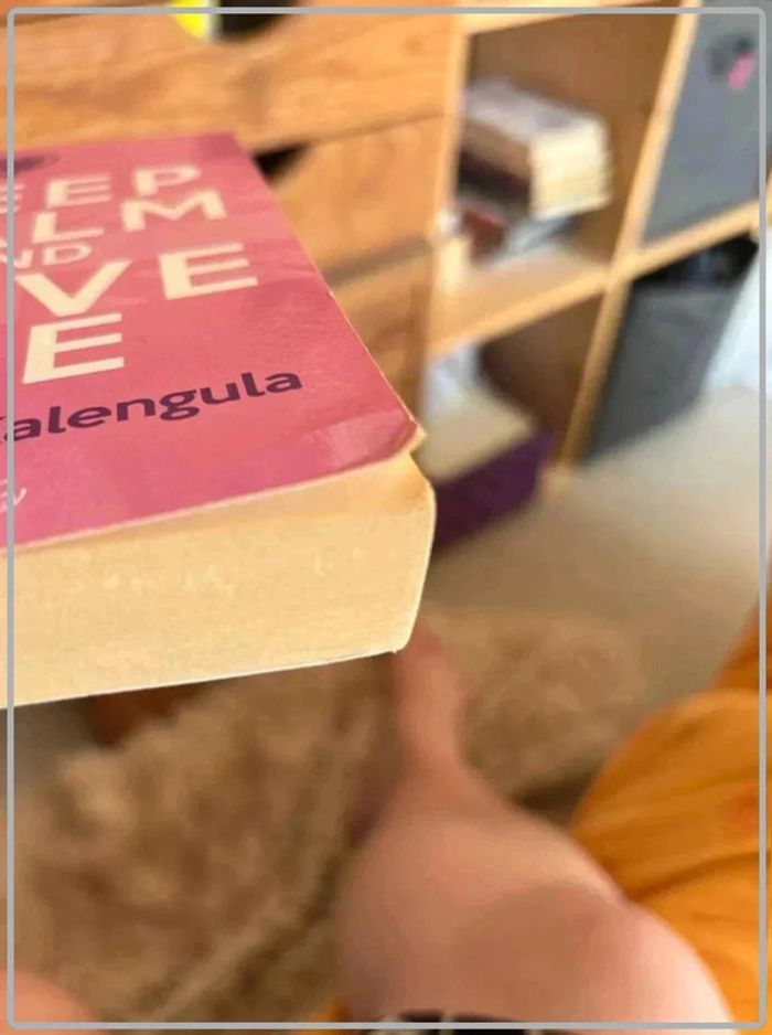 Catherine  kalengula,  keep  calm &  love  me - photo numéro 3