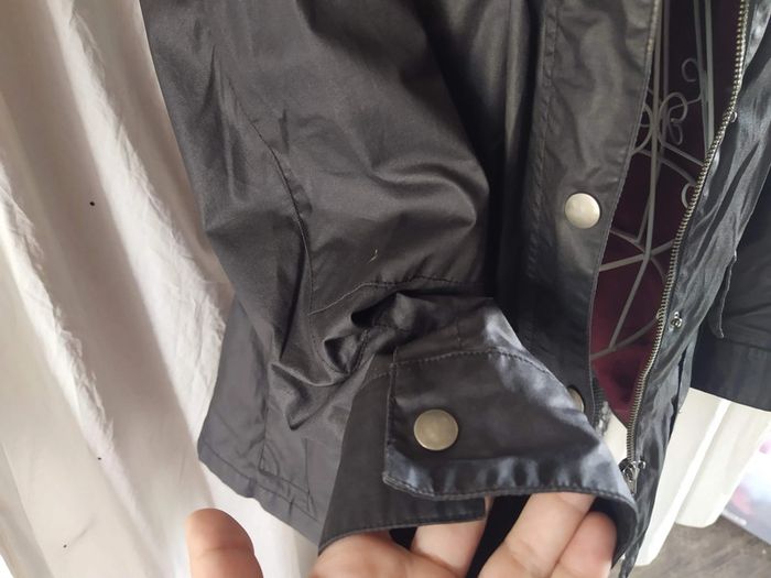 Veste longue noire effet huilé - photo numéro 5