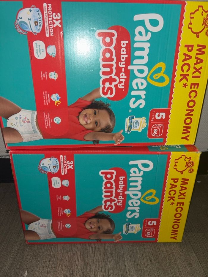 Pampers pants