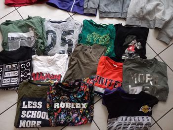 Lot t shirt 12 ans zannier tape à l œil primark