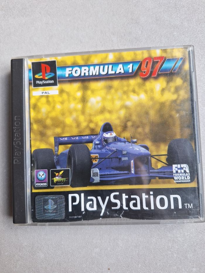 Formula 1 97 PS1