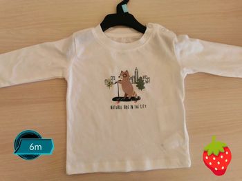 Joli tee-shirt manches longues 6 mois neuf avec étiquette