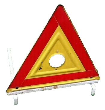 Ancien triangle de signalisation pour automobile