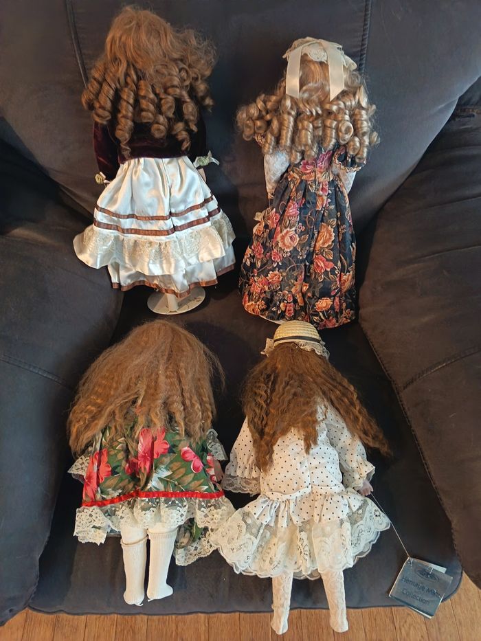 Poupées porcelaine - photo numéro 2