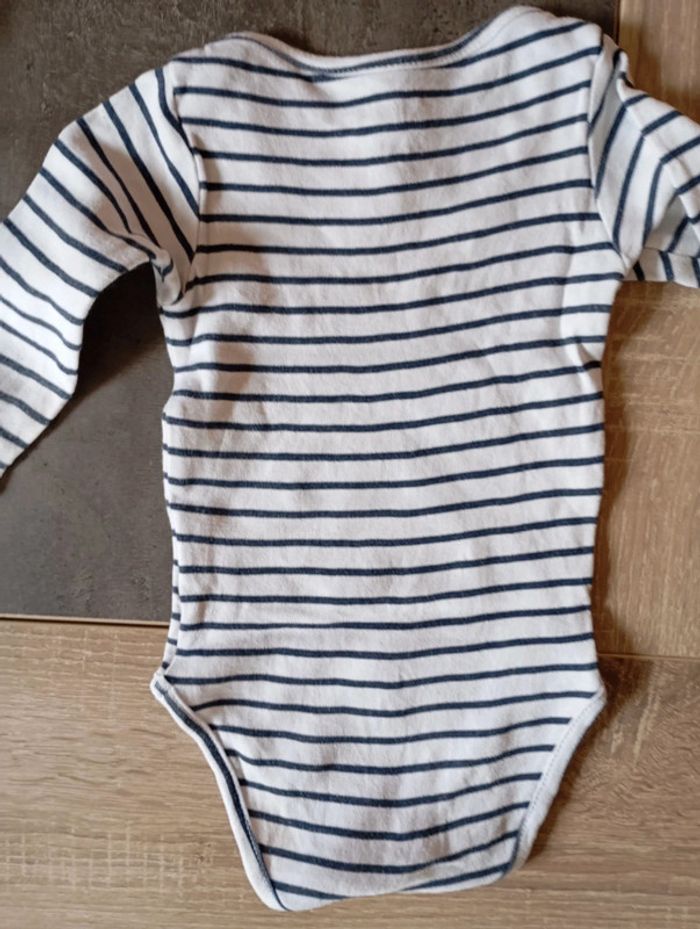 Lot de 4 bodys - photo numéro 11