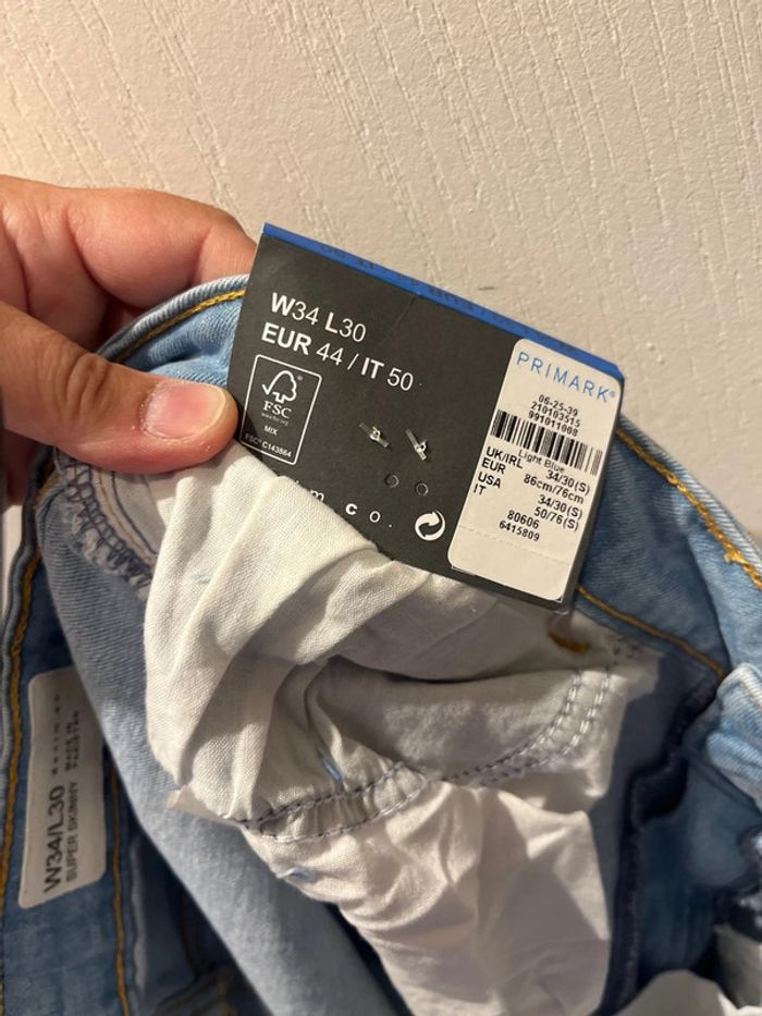 Jeans neuf - photo numéro 7