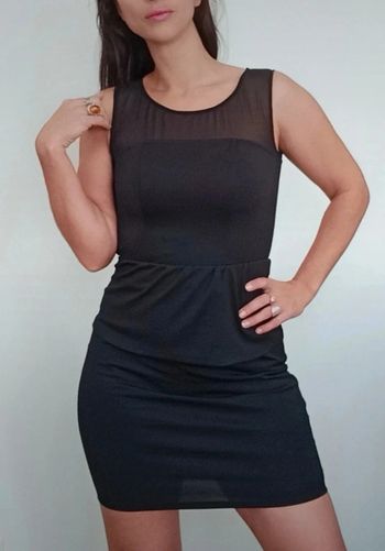 Robe péplum unie noire chic taille 34