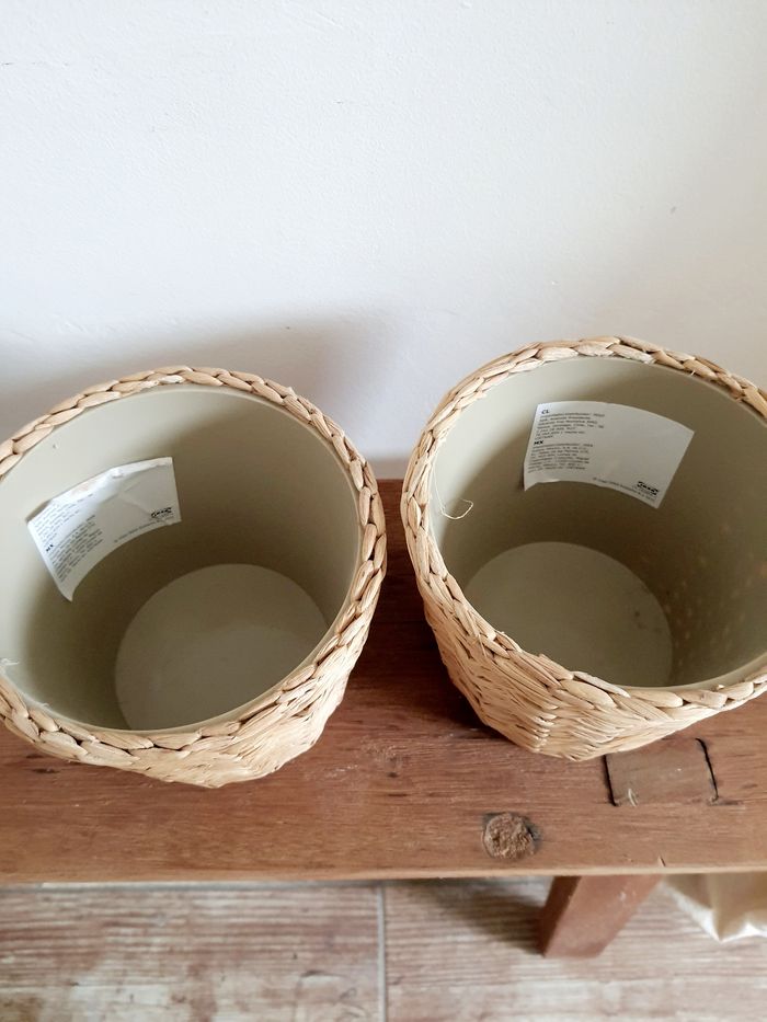 Lot de 2 caches pots IKEA avec buis artificiels - photo numéro 3