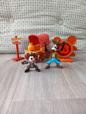 Mickey et Dingo au Far West