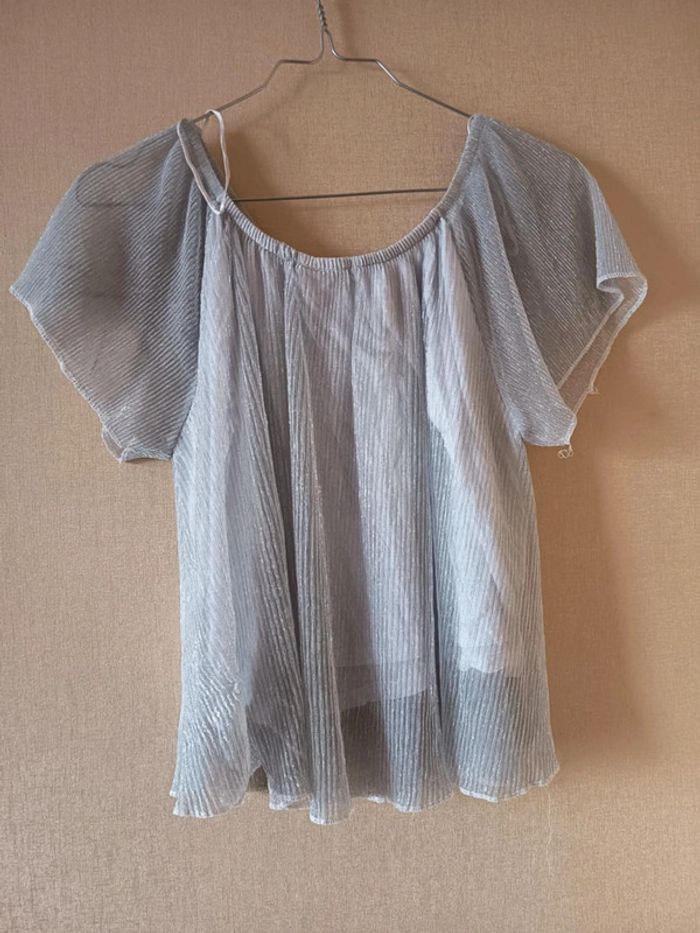 Crop top manches courtes. Marque Jennyfer. (900) - photo numéro 3