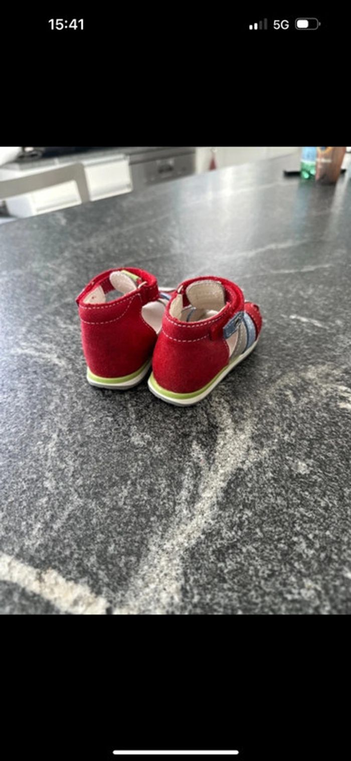 Sandales taille 18 neuves sans étiquette marque Bopy Achetées 36€ - photo numéro 3