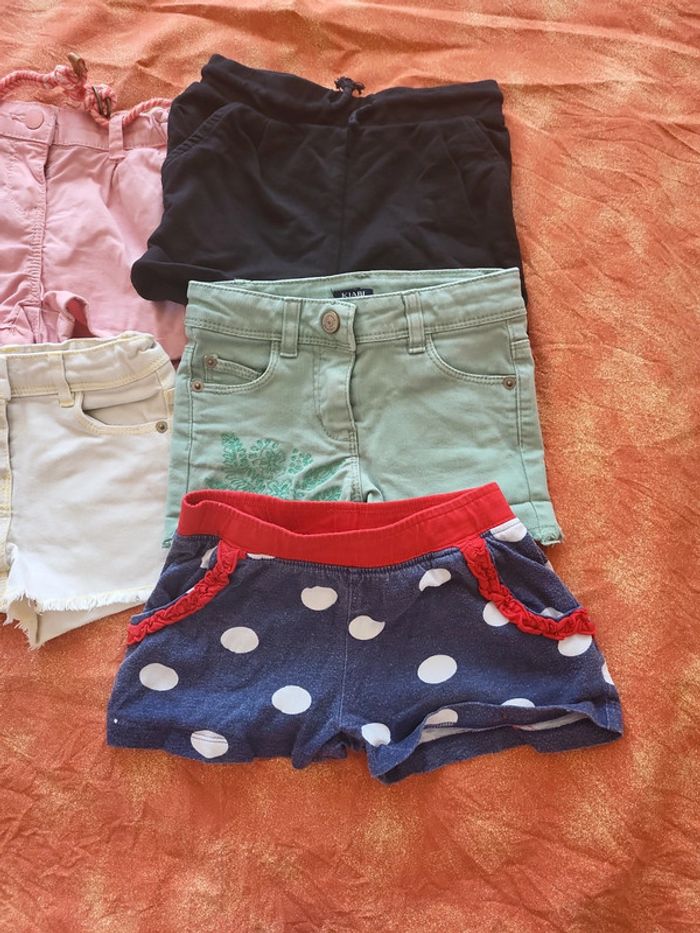 5 shorts 4 ans - photo numéro 3
