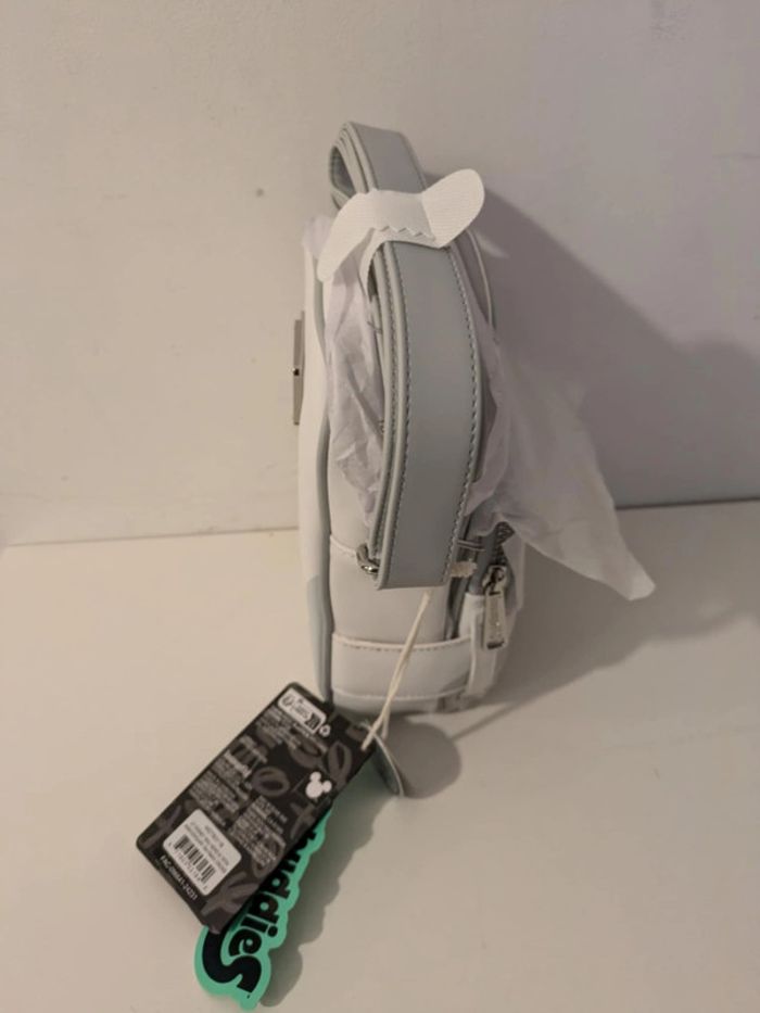 Sac à bandouliere Loungefly Baymax - photo numéro 2