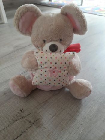 Peluche boite a musique