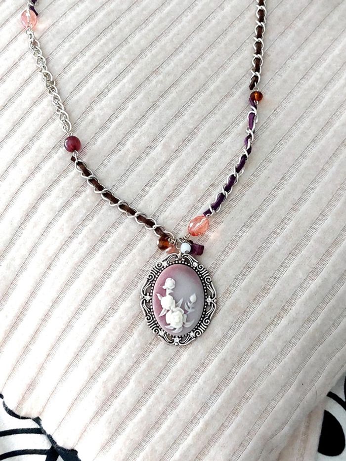 Magnifique sautoir style vintage avec médaillon camée - photo numéro 2