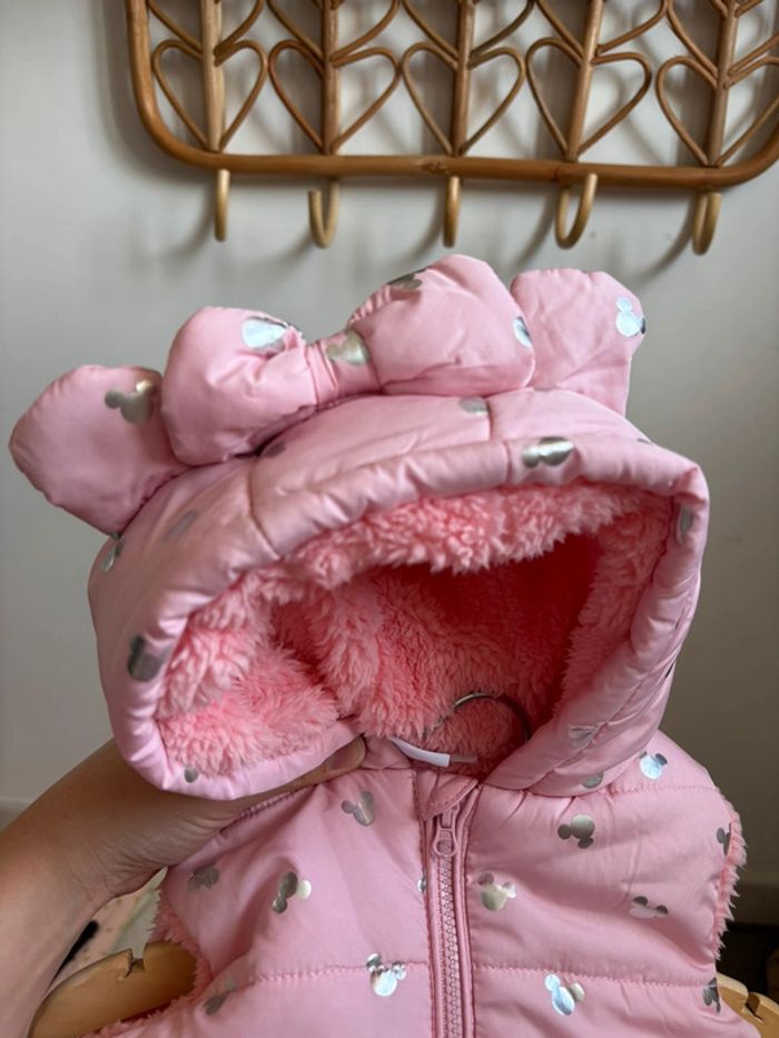 Doudoune sans manches fourrée avec capuche Minnie Disney 6 mois - photo numéro 5