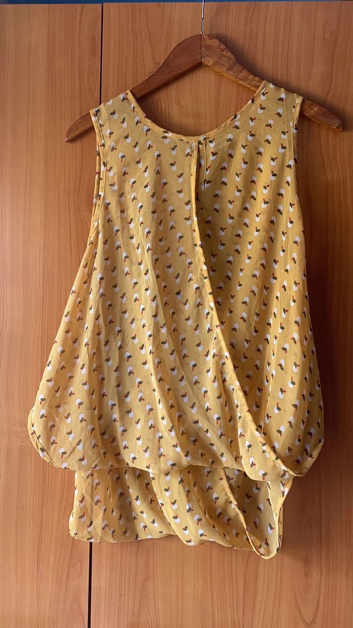 Blouse sans manche jaune avec imprimé M