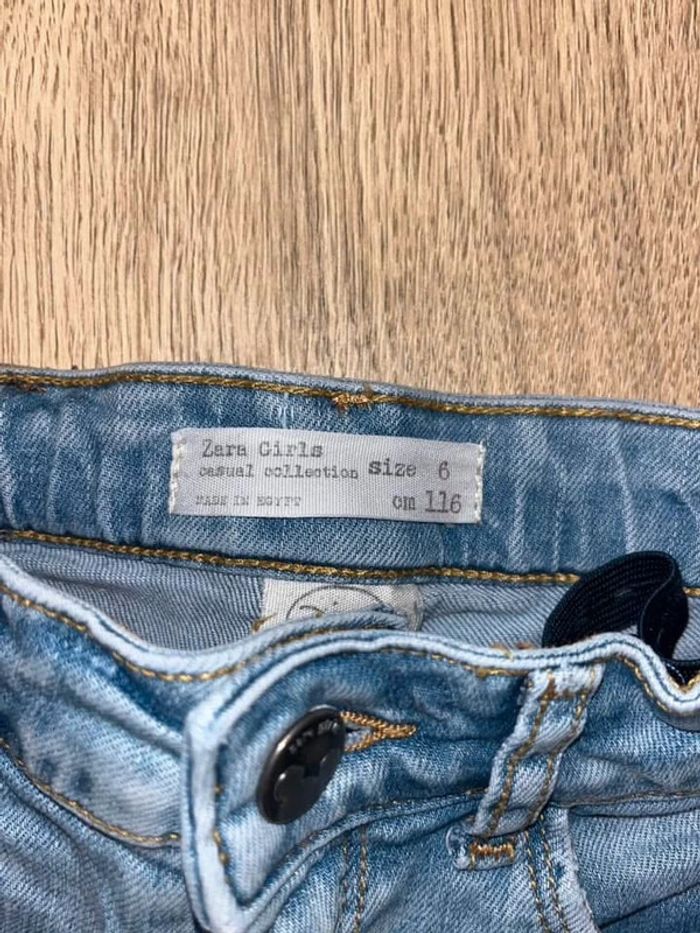 Short Zara en jean Mickey 6 ans fille - photo numéro 3