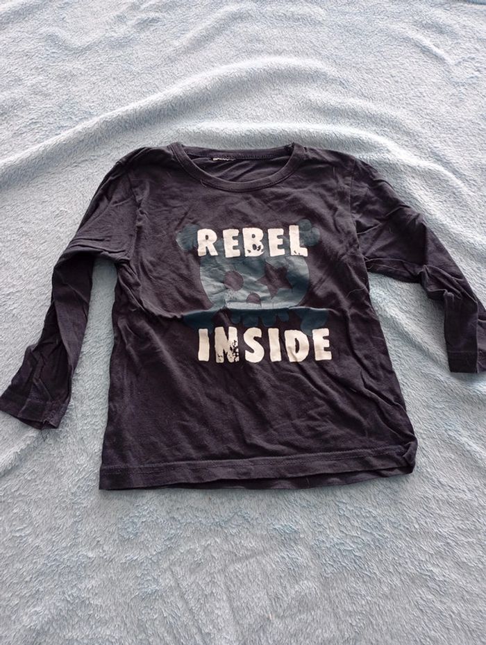 tee shirt