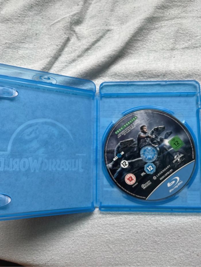 Blu-ray Jurassic World - photo numéro 2