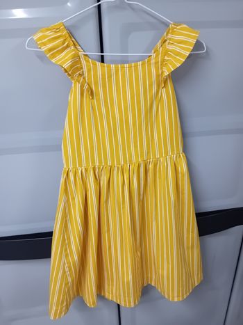 Robe d'été  bretelles à froufrous  KIABI 10ANS