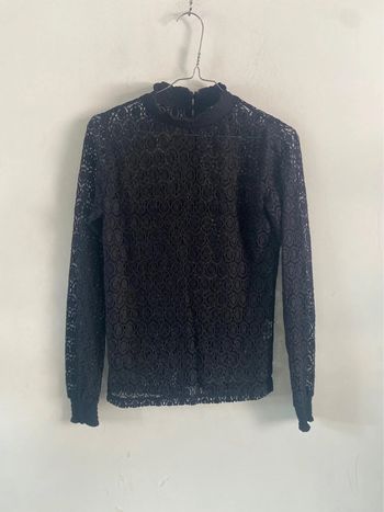 Haut dentelle transparent