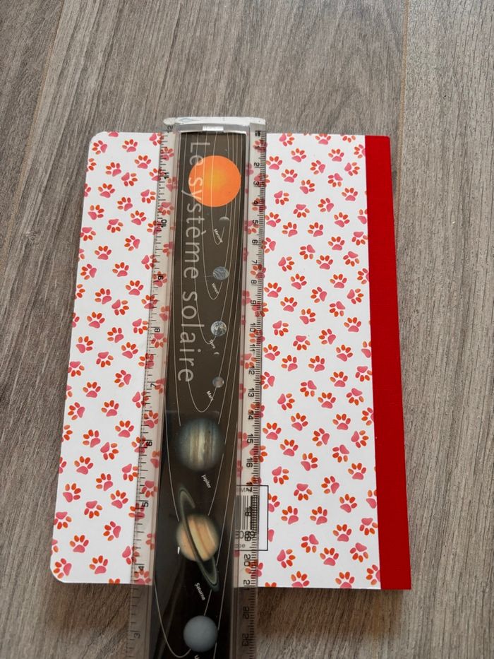 carnet de notes a5 à carreaux neufs jardiland couverture pattes de chien - photo numéro 2