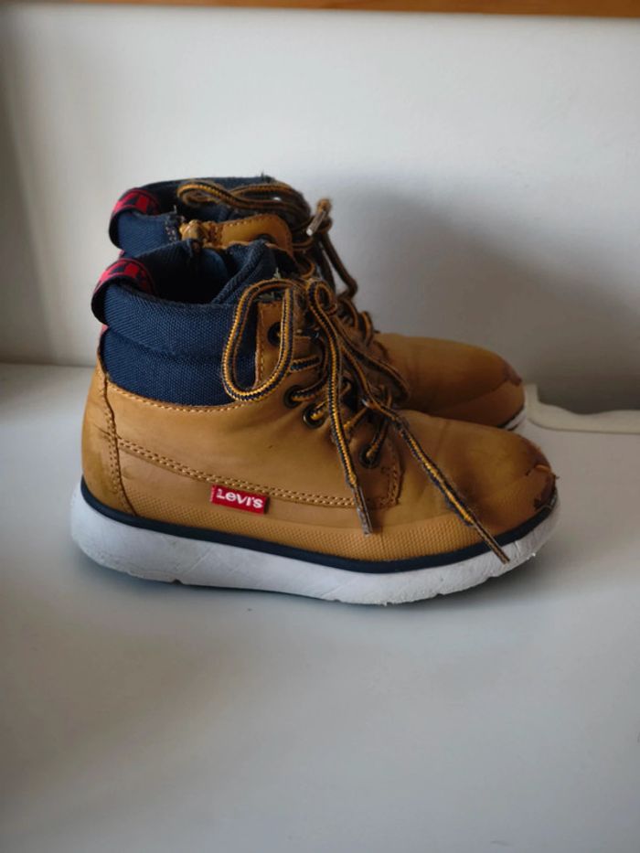 Chaussure levis 28