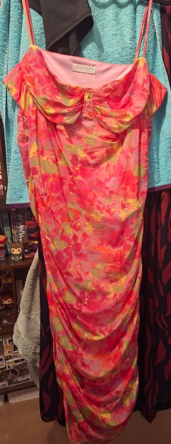 Robe fleurie et coloré