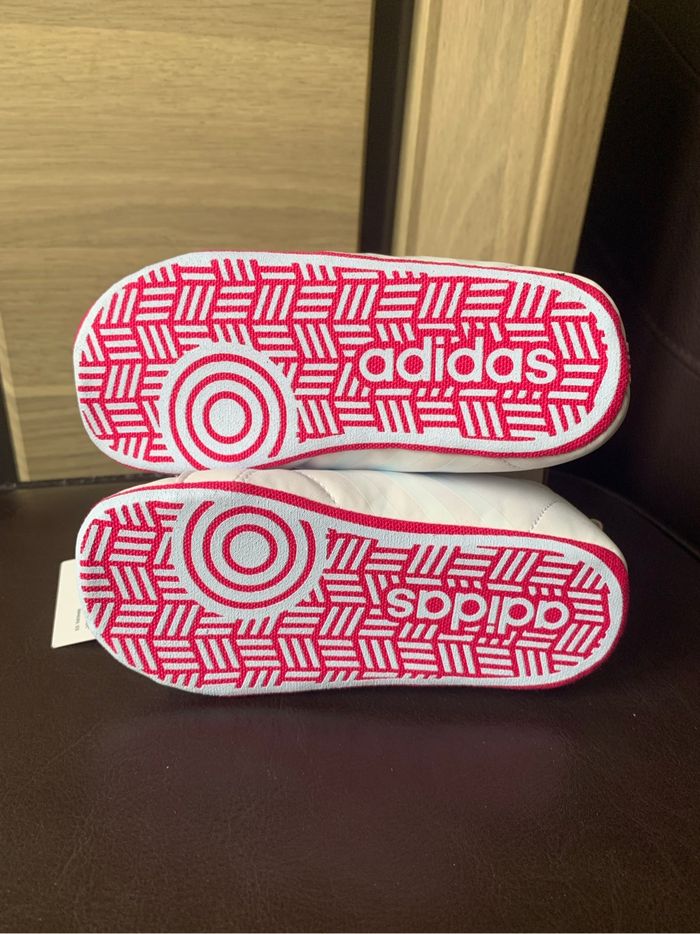 Adidas Advantage Crib - pointure 21 - photo numéro 3