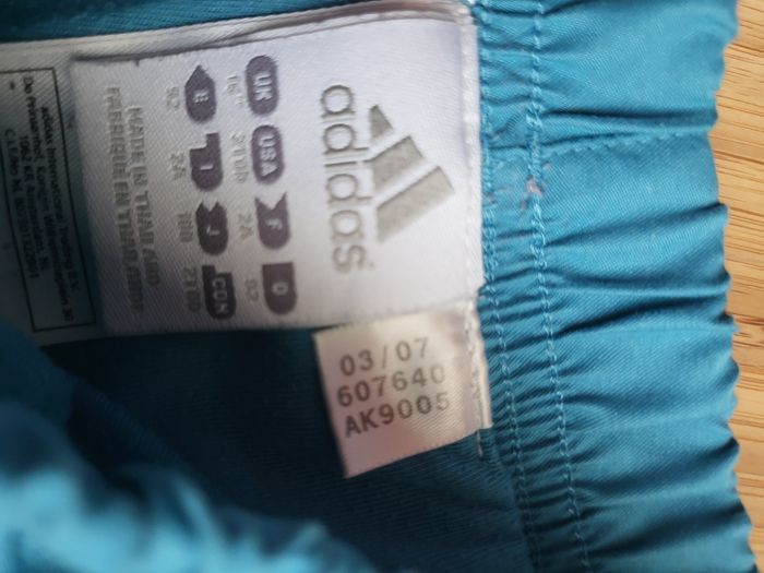 Bas de jogging adidas 2 ans - photo numéro 2