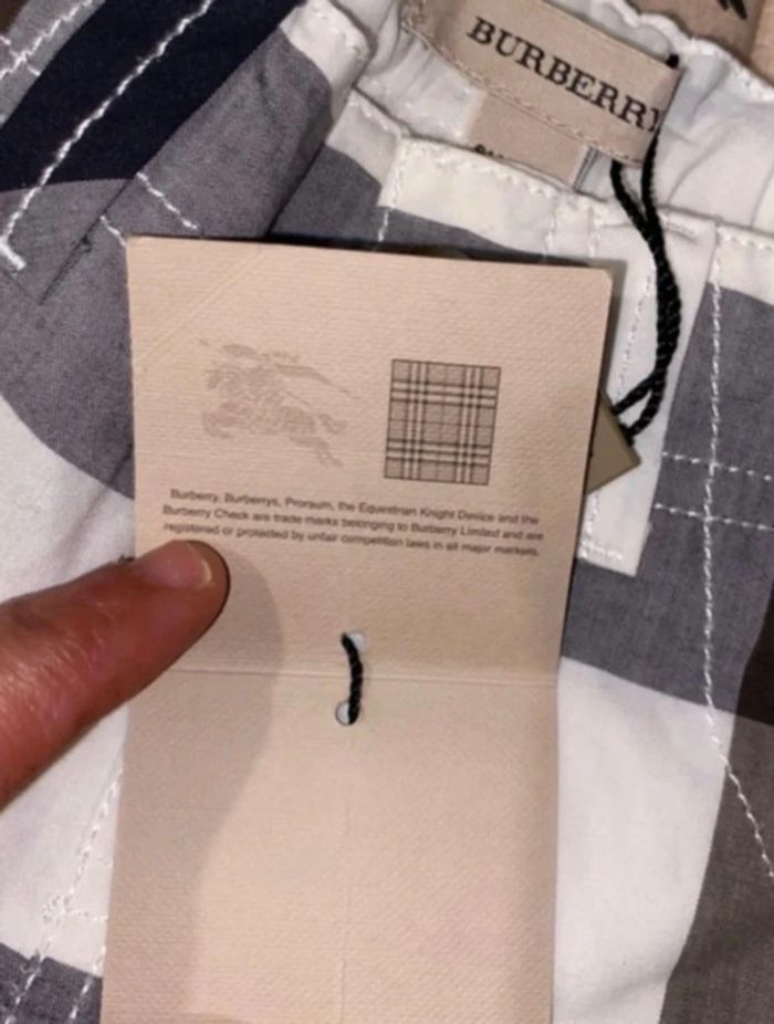 Short Burberry taille 9 mois - photo numéro 6