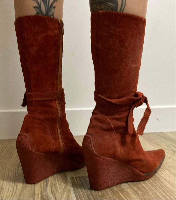 Bottes mi-hautes talon compensés - photo numéro 4