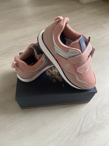 Baskets a scratch rose et argentée 33