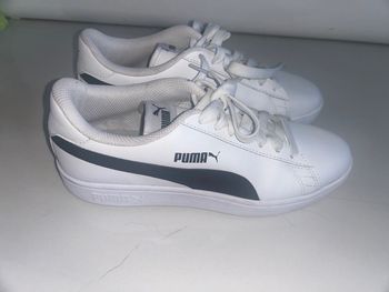 Baskets de marque Puma taille 40