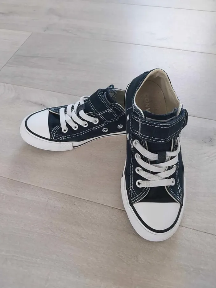 Converse basse T.31 - photo numéro 2