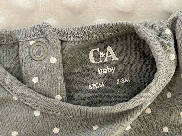 Ensemble kaki à pois pour bébé - photo numéro 3