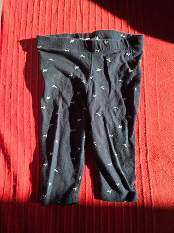 Legging bleu marine à fleur