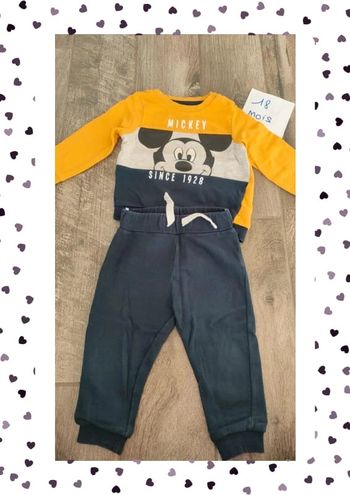 Ensemble jogging Mickey Disney