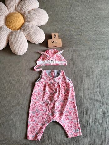 Joli ensemble combinaison bébé fille Petit Bateau avec bonnet oreilles de lapin