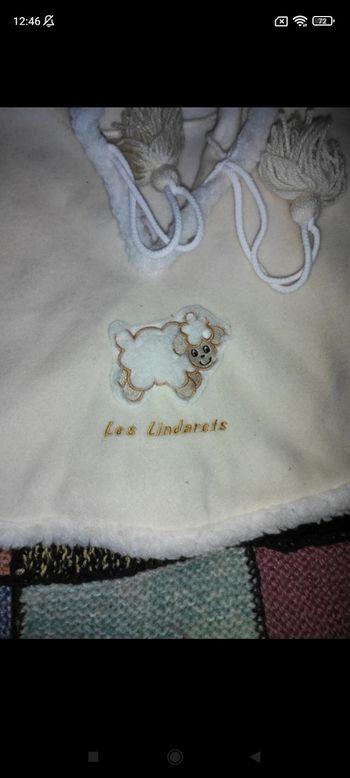 Très beau poncho fille e16