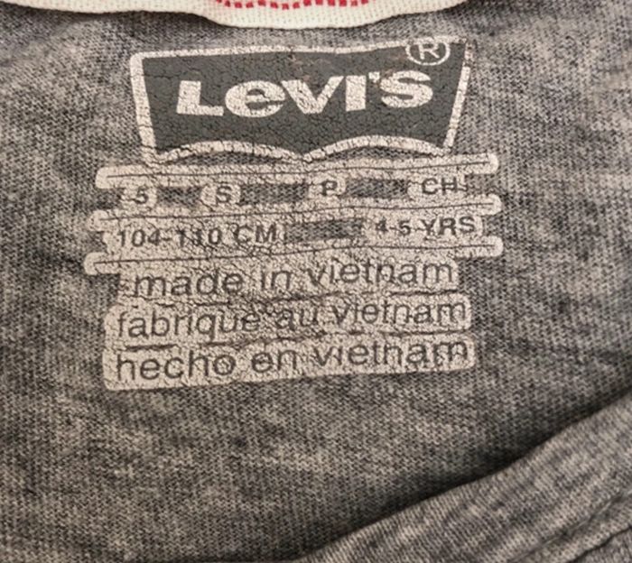 Tee Shirt Levi’s  4 /5 ans - photo numéro 5