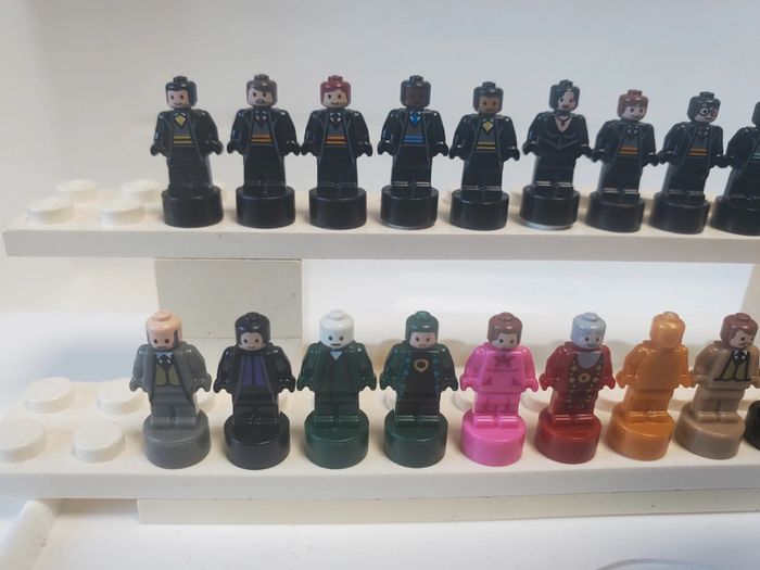 Lot 24 figurines lego Harry Potter. - photo numéro 2