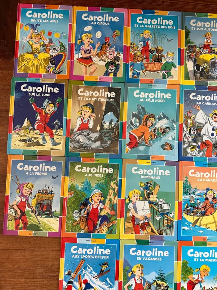 Lot de 18 livres Caroline édition couleurs bords damiers albums Pierre Probst - photo numéro 2