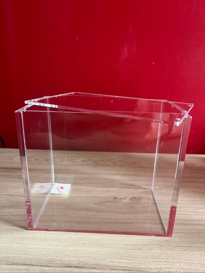 Protection acrylique 5mm pour display Pokémon