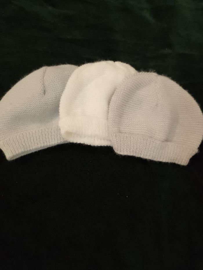 Lot de 3 bonnets 1 à 3 mois - photo numéro 2