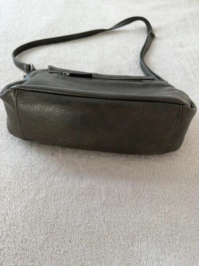 Petit sac à main classe élégant similicuir gris anthracite avec poches extérieures et intérieures - photo numéro 10