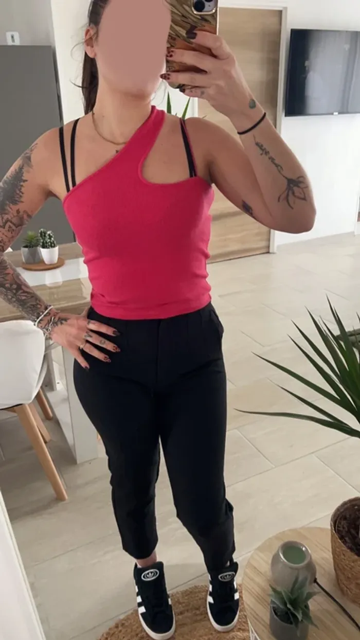 Haut femme - photo numéro 2