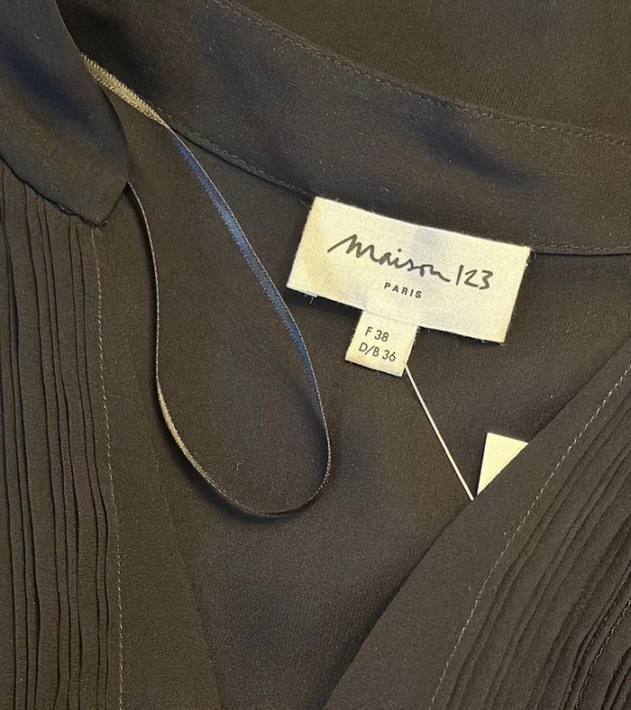 Robe noire Maison 123 Paris en soie plissée taille 38 modèle Coralie - photo numéro 6