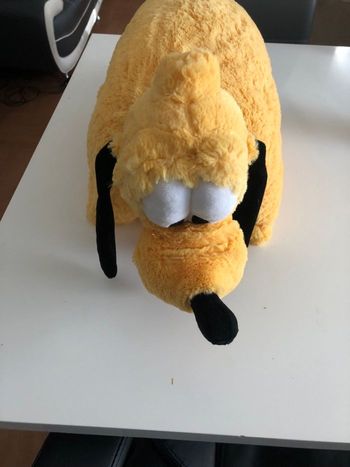 Coussin pluto Disneyland  Paris